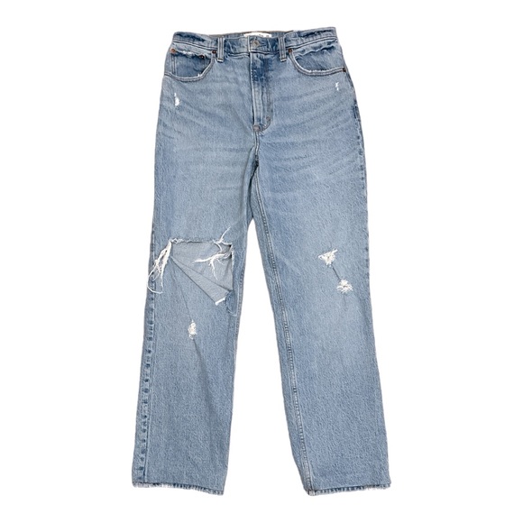 Abercrombie & Fitch The ‘90s Straight Ultra High Rise Distressed Jeans - Picture 1 of 5